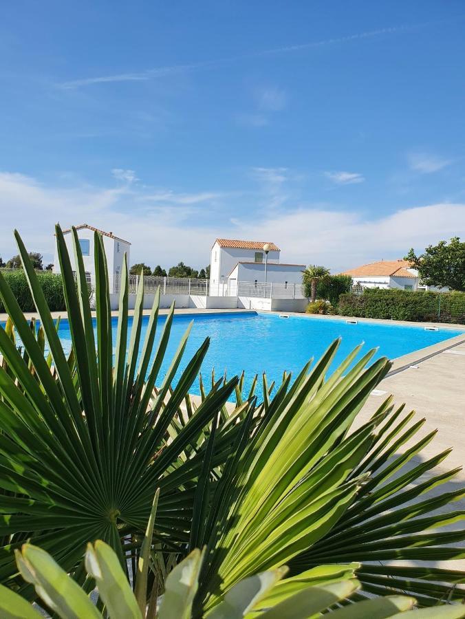Maison Les Dunes Avec Piscine Collective La Faute-sur-Mer Esterno foto