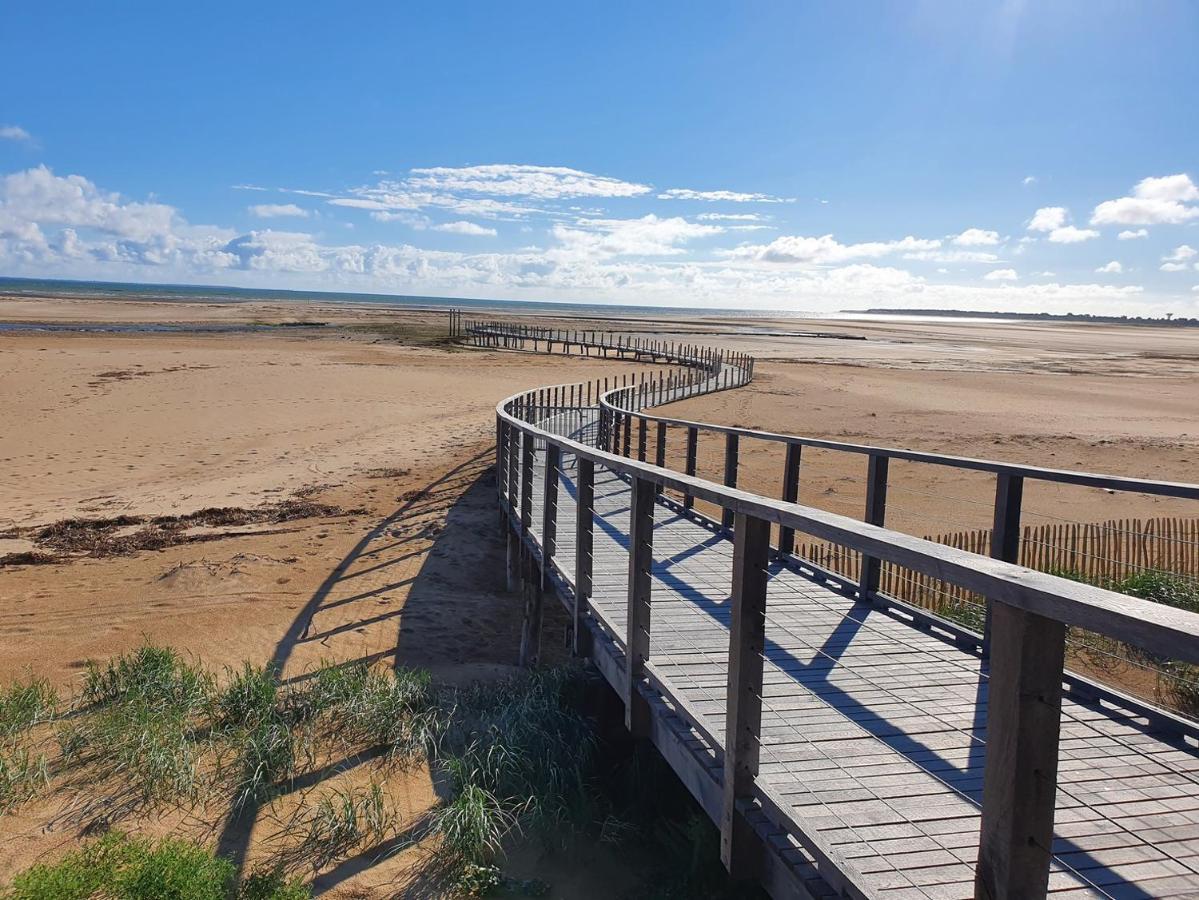 Maison Les Dunes Avec Piscine Collective La Faute-sur-Mer Esterno foto
